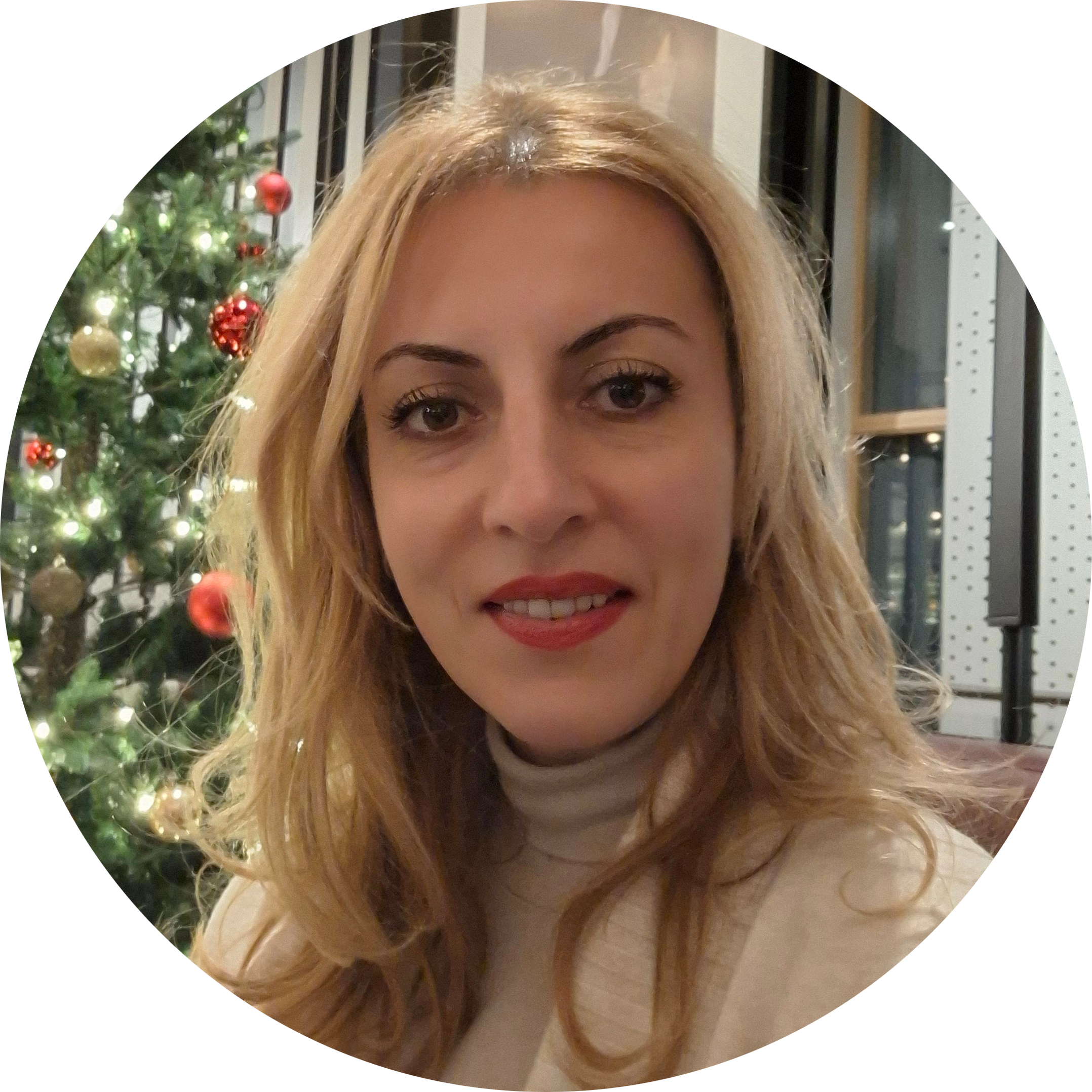 Go to the profile of Marilena Sinica